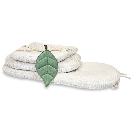 LESZCZYNA Z KOTKAMI - komplet legowisk