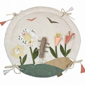 GARDEN SENSORY MAT - mat and playground for cats