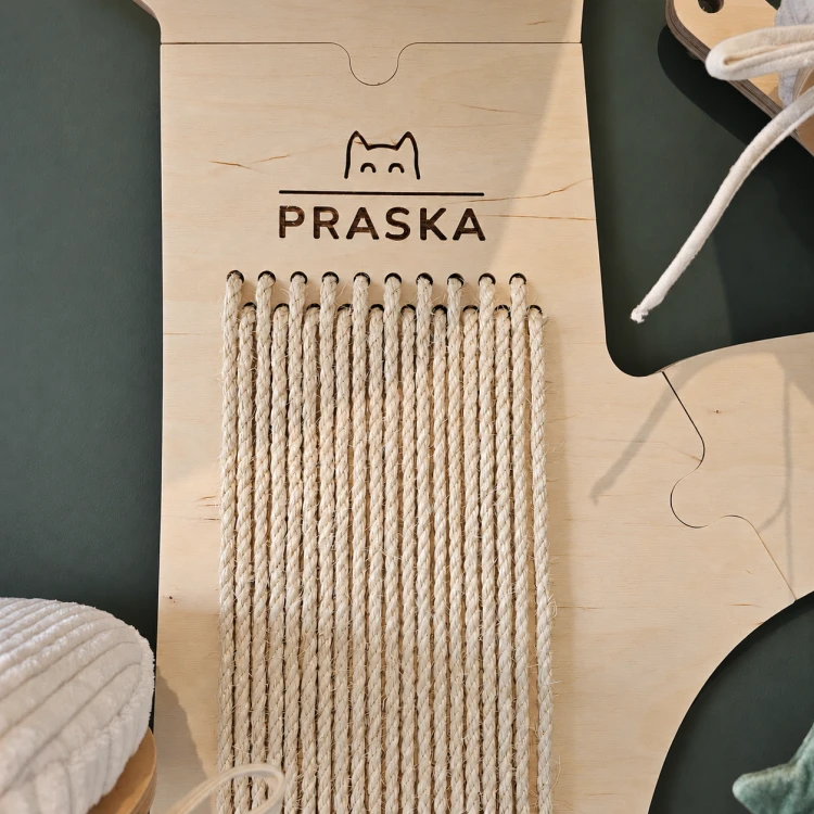 Drapak DRZEWKO LESZCZYNA na ścianę dla kota |